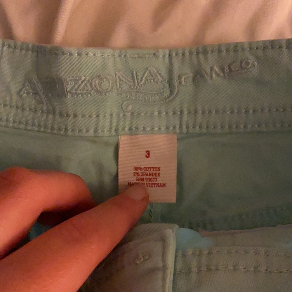Mint green shorts - Picture 2 of 4